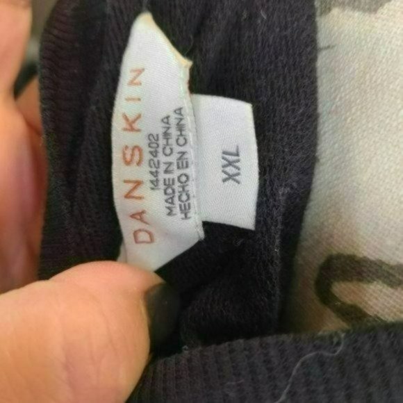 ♡3/$30♡ Danskin Short Sleeve Tunic Tee - Picture 5 of 5